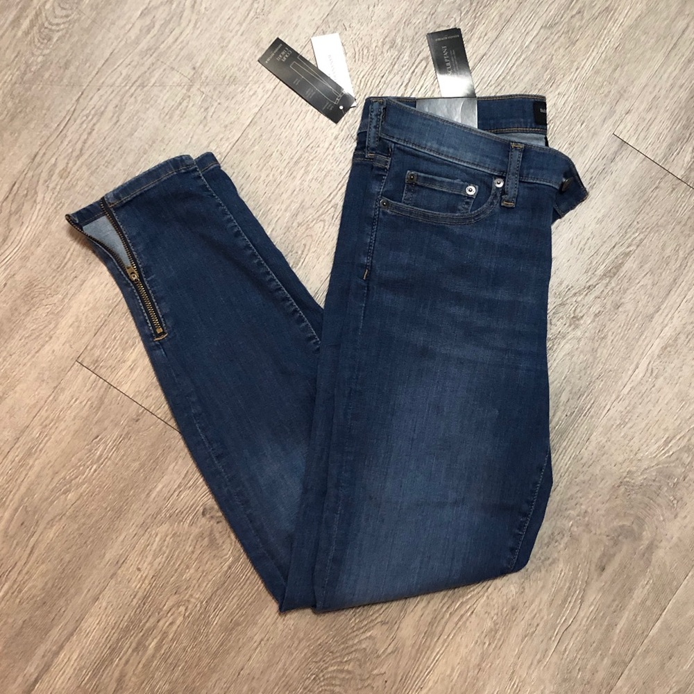 Banana Republic Factory mid rise jeans